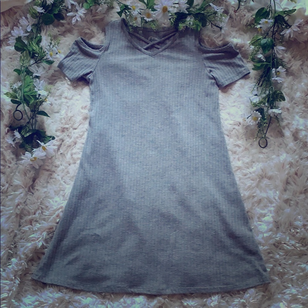 Girls dress shows some shoulder kids dress